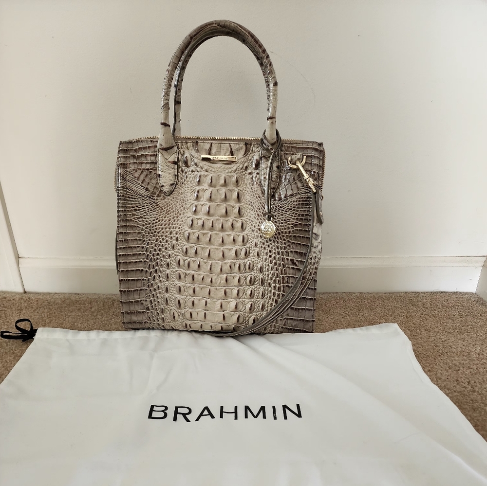 Brahmin Carolina Savino